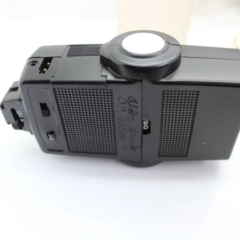Vivitar Auto Thyristor Mdl# 273, 10 Ft Extension Cord, Stand Attachment, Manual